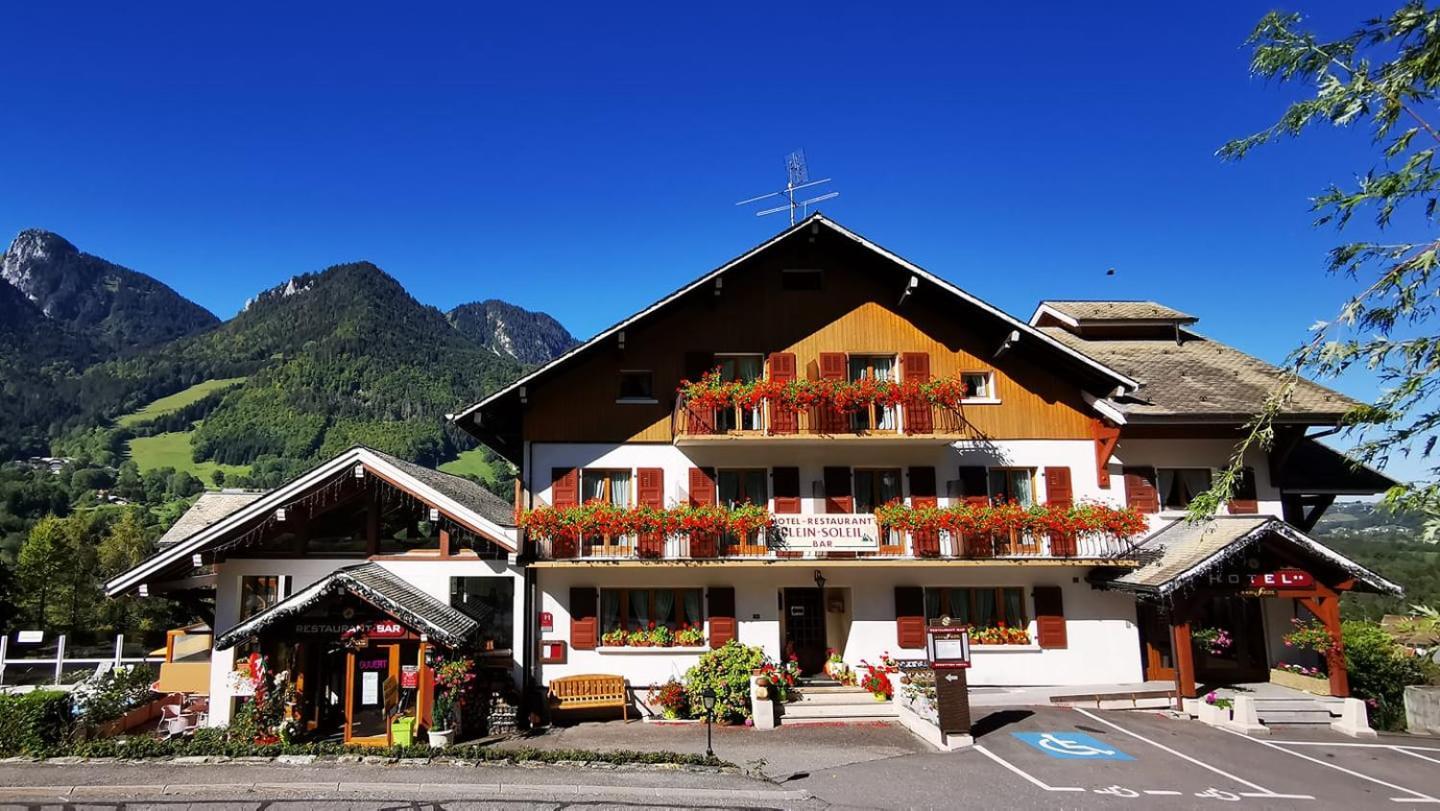 Hotel Plein Soleil Vacheresse Zewnętrze zdjęcie