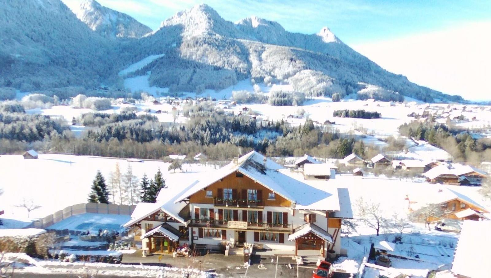 Hotel Plein Soleil Vacheresse Zewnętrze zdjęcie