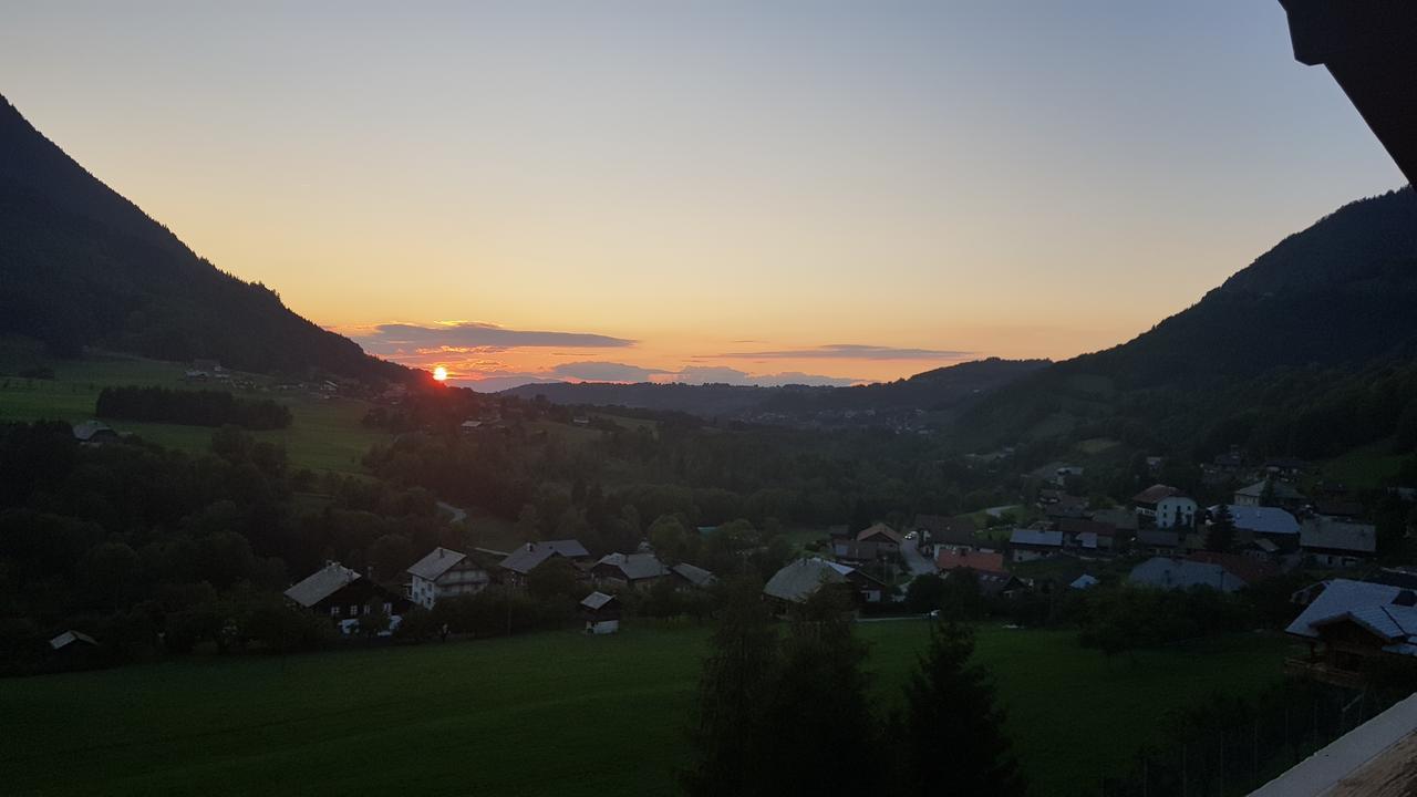 Hotel Plein Soleil Vacheresse Zewnętrze zdjęcie